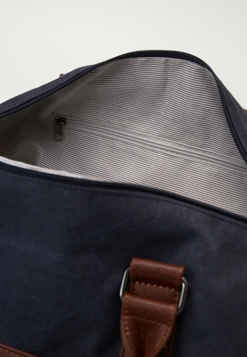 Pier One Uomo UNISEX - Borsa Per Lo Sport - Dark Blue 7 Pier One Uomo UNISEX - Borsa Per Lo Sport - Dark Blue - immagine 5