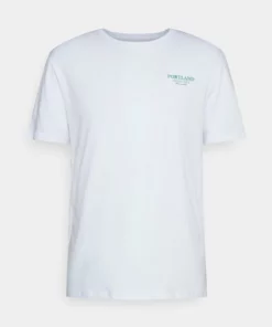 Pier One Uomo GRAPHIC T-SHIRT - T-shirt Con Stampa - White 19 Pier One Uomo GRAPHIC T-SHIRT - T-shirt Con Stampa - White -Moda Perfetta 029dec7782a341f395564e6bdca8fb83