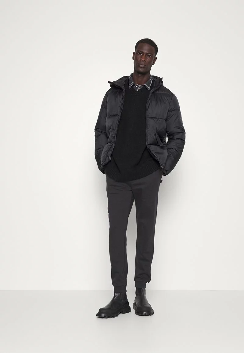 Pier One Uomo PUFFER - Giacca Invernale - Black 4 Pier One Uomo PUFFER - Giacca Invernale - Black - immagine 2