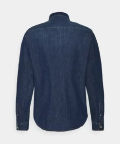 Pier One Uomo DENIM SHIRT - Camicia - Blue Denim 6 Pier One Uomo DENIM SHIRT - Camicia - Blue Denim -Moda Perfetta 03b5f5d3600248b394892351887828a4