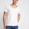 Pier One Uomo T-shirt Basic - White 2 Pier One Uomo T-shirt Basic - White -Moda Perfetta 0468aac711e94453bb4d66ecbe8ae959