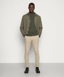 Pier One Uomo 5 PACK - T-shirt Basic - Dark Blue/grey/khaki