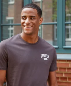 Pier One Uomo GRAPHIC T-SHIRT - T-shirt Con Stampa - Brown 14 Pier One Uomo GRAPHIC T-SHIRT - T-shirt Con Stampa - Brown -Moda Perfetta 0766cc15e74f4493bb85c20316659e04