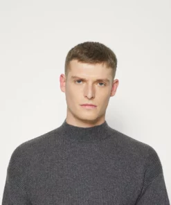 Pier One Uomo Maglione - Mottled Dark Grey 11 Pier One Uomo Maglione - Mottled Dark Grey -Moda Perfetta 07d71882a37346279cd96346466ee486