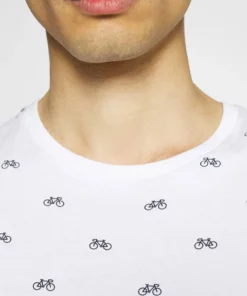 Pier One Uomo T-shirt Con Stampa - White 13 Pier One Uomo T-shirt Con Stampa - White -Moda Perfetta 0a9840b5875c4df99a3c95a6a2802caa