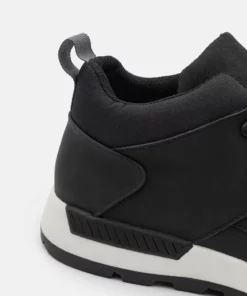 Pier One Uomo Sneakers Basse - Black 13 Pier One Uomo Sneakers Basse - Black -Moda Perfetta 0b650cd09b964638b7c16629dbda1153