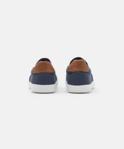 Pier One UNISEX - Scarpe Senza Lacci - Dark Blue 10 Pier One UNISEX - Scarpe Senza Lacci - Dark Blue -Moda Perfetta 0b9165c3ede44a84a9f5f07163f77107