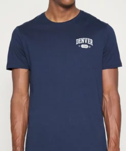 Pier One Uomo GRAPHIC T-SHIRT - T-shirt Con Stampa - Dark Blue 18 Pier One Uomo GRAPHIC T-SHIRT - T-shirt Con Stampa - Dark Blue -Moda Perfetta 0bb01a2e3700447da0a021b34d1a5f44
