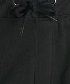 Pier One Uomo Shorts - Black 7 Pier One Uomo Shorts - Black -Moda Perfetta 0c8be755d2354a83b6d70929a59ed9dd