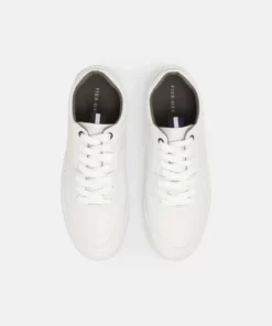 Pier One UNISEX - Sneakers Basse - White 12 Pier One UNISEX - Sneakers Basse - White -Moda Perfetta 0ce17a7e21f94b37a205292efcd18760