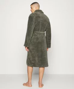 Pier One Uomo Accappatoio - Khaki 10 Pier One Uomo Accappatoio - Khaki -Moda Perfetta 0d2514beb020484c9749e2be7e285026