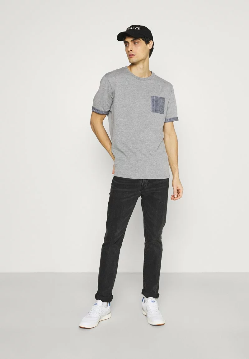 Pier One Uomo T-shirt Con Stampa - Mottled Grey 4 Pier One Uomo T-shirt Con Stampa - Mottled Grey - immagine 2