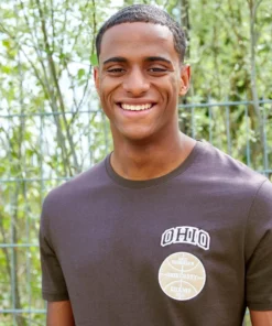 Pier One Unisex GRAPHIC T-SHIRT - T-shirt Basic - Brown 13 Pier One Unisex GRAPHIC T-SHIRT - T-shirt Basic - Brown -Moda Perfetta 0eebf87f42c844a0acc2a63cb0a4d230 1