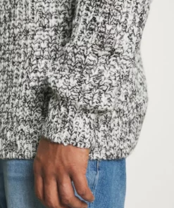 Pier One Uomo Maglione - Mottled Grey 11 Pier One Uomo Maglione - Mottled Grey -Moda Perfetta 0efcfa01f32444e8b9355016e4168504