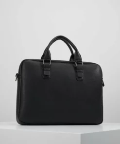 Pier One Uomo Borsa Porta PC - Black 11 Pier One Uomo Borsa Porta PC - Black -Moda Perfetta 10af69ec88984979928fa95d6d14ed36