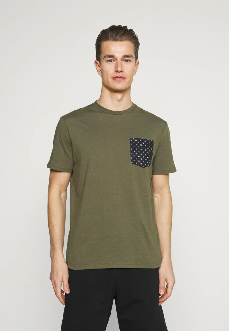 Pier One Uomo T-shirt Con Stampa - Black 3 Pier One Uomo T-shirt Con Stampa - Black