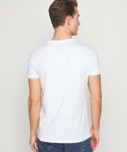 Pier One Uomo 5 PACK - T-shirt Basic - White/black 12 Pier One Uomo 5 PACK - T-shirt Basic - White/black -Moda Perfetta 1668a615b94040369308c97efdb1bcb6