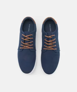 Pier One Uomo Sneakers Basse - Dark Blue 11 Pier One Uomo Sneakers Basse - Dark Blue -Moda Perfetta 17e3ef72025240ec9a722198895aeae0
