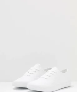 Pier One UNISEX - Sneakers Basse - White 10 Pier One UNISEX - Sneakers Basse - White -Moda Perfetta 19fca40fd3734959aebe1e6eb5a2bc1d