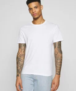 Pier One Uomo 3 PACK - T-shirt Basic - Black/ White 9 Pier One Uomo 3 PACK - T-shirt Basic - Black/ White -Moda Perfetta 1c9a431b458949da9598931e3f159b6c