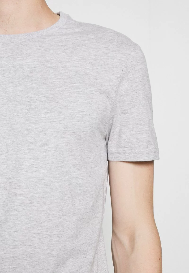 Pier One Uomo 5 PACK - T-shirt Basic - Black/dark Blue 9 Pier One Uomo 5 PACK - T-shirt Basic - Black/dark Blue - immagine 7