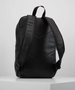 Pier One UNISEX - Zaino - Black 11 Pier One UNISEX - Zaino - Black -Moda Perfetta 21333ca68fa647b7b4e775e9f3aa410f