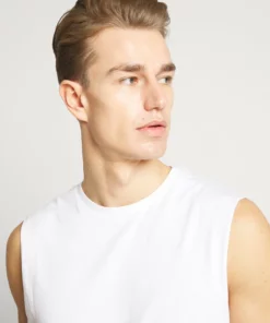 Pier One Uomo 3 PACK - T-shirt Basic - Grey/white/black 15 Pier One Uomo 3 PACK - T-shirt Basic - Grey/white/black -Moda Perfetta 21dde7acbf5b42698638ca153e5020d5