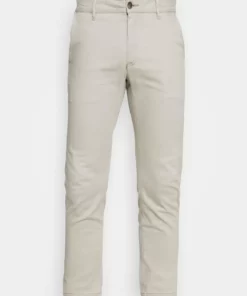 Pier One Uomo Chino - Taupe -Moda Perfetta 22b0aab85fc14016b27d410abe1ca293