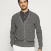 Pier One Uomo Cardigan - Mottled Grey 2 Pier One Uomo Cardigan - Mottled Grey -Moda Perfetta 251ad0fbcbbc48b391fec3e32204aac2