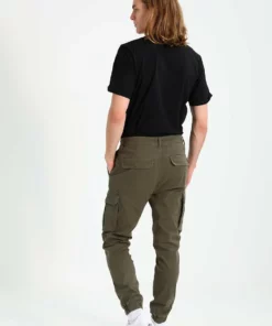 Pier One Uomo Pantaloni Cargo - Khaki 11 Pier One Uomo Pantaloni Cargo - Khaki -Moda Perfetta 27a3522f85514c679fcedaaaf368adc1
