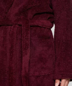 Pier One Uomo Accappatoio - Bordeaux 11 Pier One Uomo Accappatoio - Bordeaux -Moda Perfetta 2a43d81ee9cb4468a864889b316ea591 1