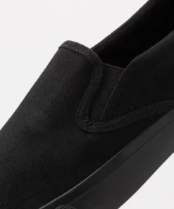 Pier One UNISEX - Scarpe Senza Lacci - Black -Moda Perfetta 2a9f52c76cae4811b8b27345adcf12a8