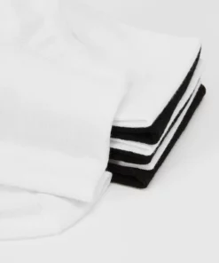 Pier One Uomo 7 PACK - Calze - White/black 7 Pier One Uomo 7 PACK - Calze - White/black -Moda Perfetta 2c69c9ae8f494ad1b40f2ced9f1674eb