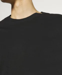 Pier One Uomo Pigiama - Black 12 Pier One Uomo Pigiama - Black -Moda Perfetta 2d7a3bf373434ec99530f26b5c489aa6