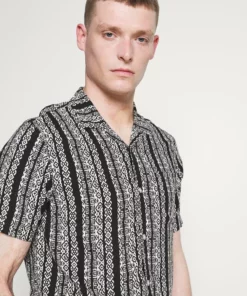 Pier One Uomo Camicia - Black 13 Pier One Uomo Camicia - Black -Moda Perfetta 2f81649551aa42c6aa720a4f1ffc0b32