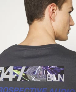 Pier One Uomo T-shirt Con Stampa - Dark Grey 13 Pier One Uomo T-shirt Con Stampa - Dark Grey -Moda Perfetta 2ff7efdd9f3949f0ac783f41f490f142