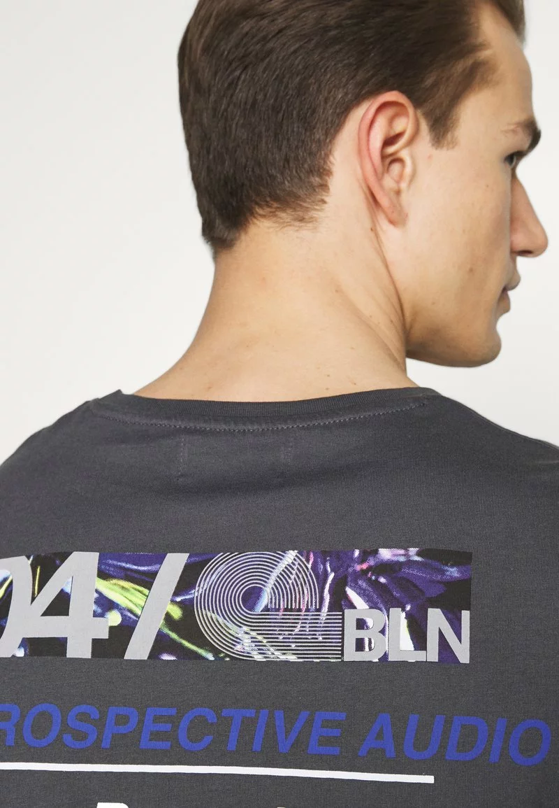 Pier One Uomo T-shirt Con Stampa - Dark Grey 6 Pier One Uomo T-shirt Con Stampa - Dark Grey - immagine 4