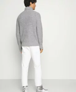 Pier One Uomo NEW CABLE TURTLENECK JUMPER - Maglione - Light Grey 10 Pier One Uomo NEW CABLE TURTLENECK JUMPER - Maglione - Light Grey -Moda Perfetta 32a66ddf356746e5948ada6a78e8899b