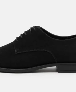 Pier One Uomo Stringate Eleganti - Black 13 Pier One Uomo Stringate Eleganti - Black -Moda Perfetta 330cfe7e37a747a28e87c72caff0fcb3