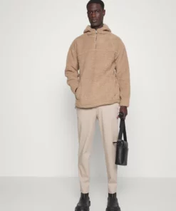 Pier One Uomo Felpa Con Cappuccio - Beige 10 Pier One Uomo Felpa Con Cappuccio - Beige -Moda Perfetta 330fa33c516f4e09a2da624870d135fb