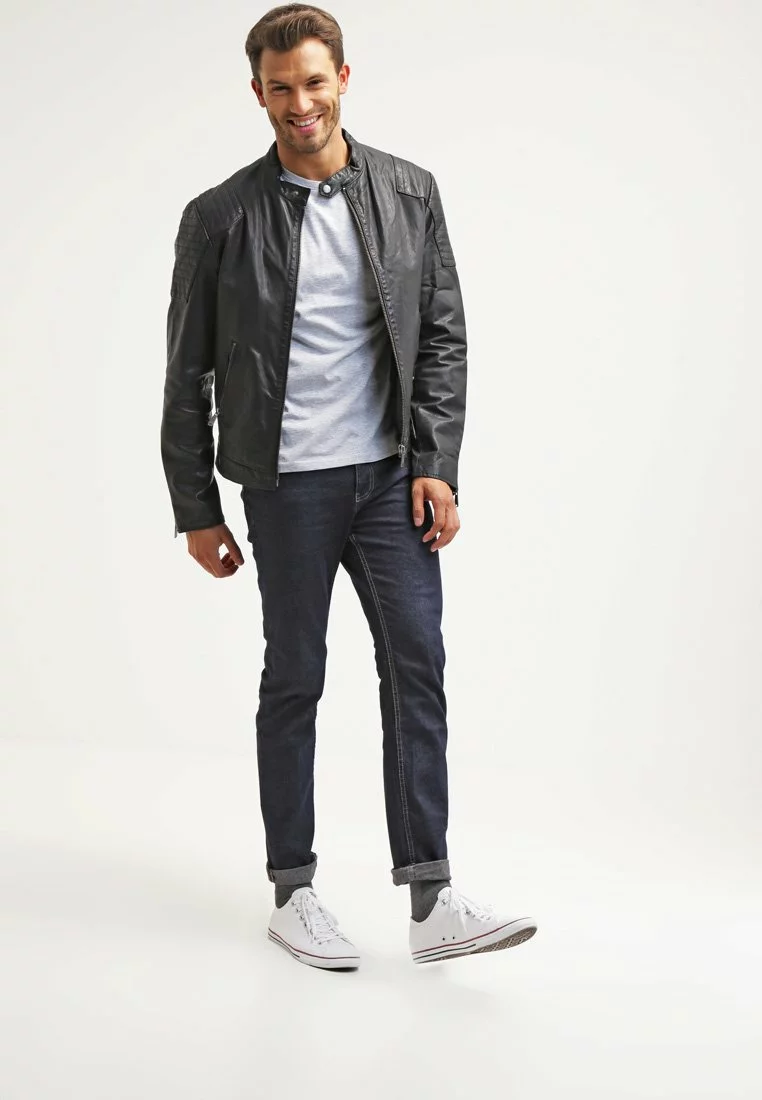 Pier One Uomo T-shirt Basic - Light Grey Melange 4 Pier One Uomo T-shirt Basic - Light Grey Melange - immagine 2