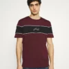 Pier One Uomo T-shirt Con Stampa - Bordeaux/black/white 1 Pier One Uomo T-shirt Con Stampa - Bordeaux/black/white -Moda Perfetta 3901be0039044398a33b40fceb473dd6
