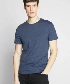 Pier One Uomo 3 PACK - T-shirt Basic - Black/white/blue 9 Pier One Uomo 3 PACK - T-shirt Basic - Black/white/blue -Moda Perfetta 394fe6054be346f9a93f35aedfac232b