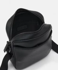 Pier One UNISEX - Borsa A Tracolla - Black -Moda Perfetta 3ad647f7de9a4f00a4bc2b1ad74b1ebf