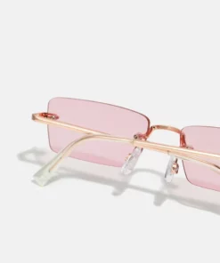 Pier One UNISEX - Occhiali Da Sole - Pink 8 Pier One UNISEX - Occhiali Da Sole - Pink -Moda Perfetta 3e6ed7f7a5ba4dd28ea377d79d7d0a3b