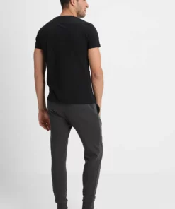Pier One Uomo Pantaloni Sportivi - Dark Grey 10 Pier One Uomo Pantaloni Sportivi - Dark Grey -Moda Perfetta 41603f18a9d7497b85a73a2ae36be969