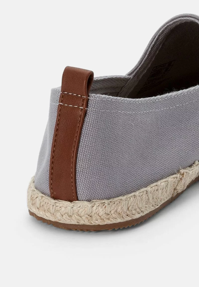 Pier One RENA ESPADRILLE UNISEX - Espadrillas - Light Grey 8 Pier One RENA ESPADRILLE UNISEX - Espadrillas - Light Grey - immagine 6