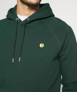 Pier One Uomo Felpa Con Cappuccio - Dark Green 14 Pier One Uomo Felpa Con Cappuccio - Dark Green -Moda Perfetta 44e26111286d49a6aac5bdd1305da25c