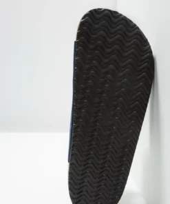 Pier One Uomo UNISEX - Pantofole - Blue 12 Pier One Uomo UNISEX - Pantofole - Blue -Moda Perfetta 45461ccb5a2f49fabb11d9682c04e919