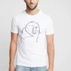 Pier One Uomo T-shirt Con Stampa - White 2 Pier One Uomo T-shirt Con Stampa - White -Moda Perfetta 497050f53ace4dfab4cd70c03b07c1e2